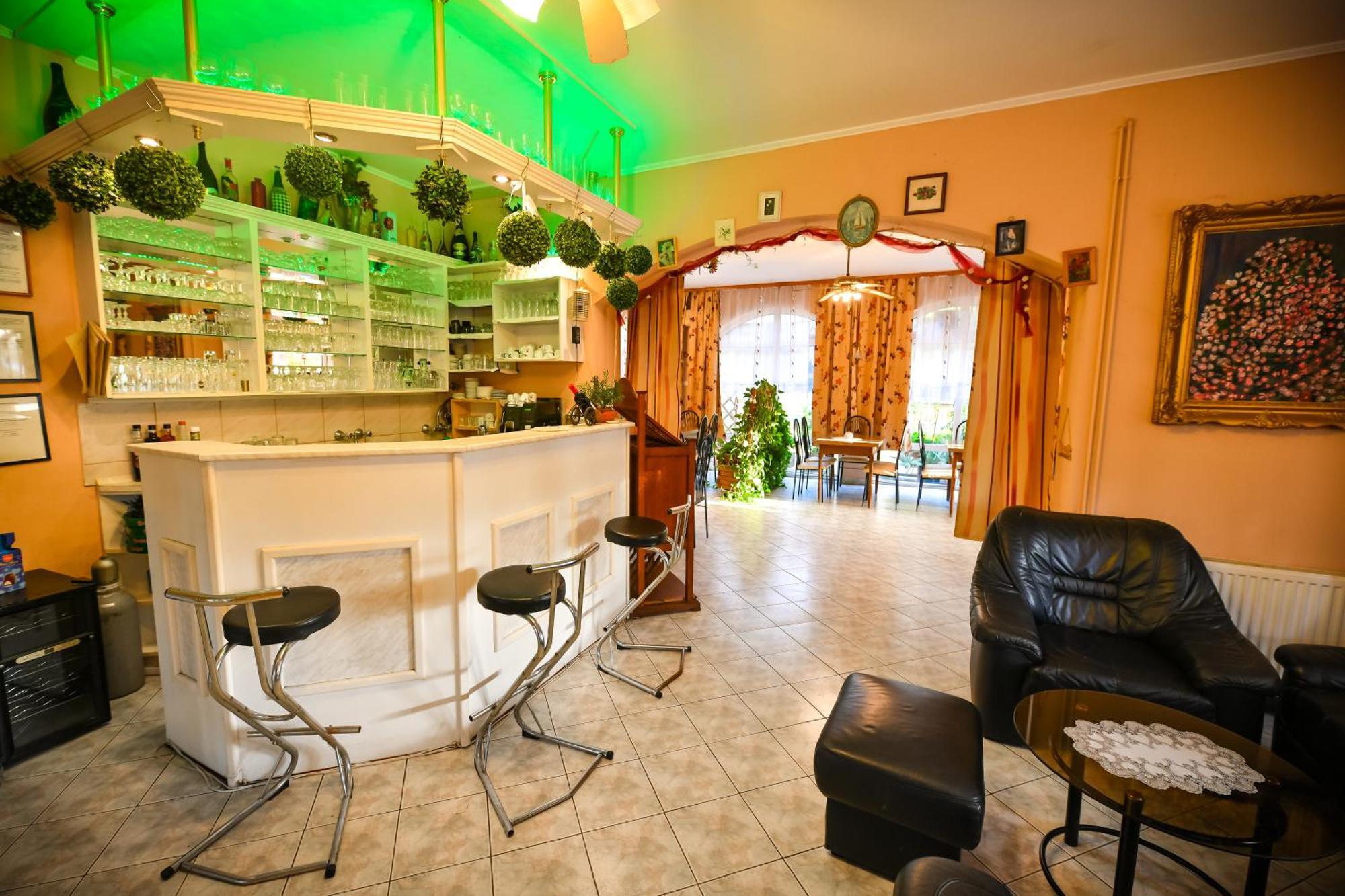 Laguna Panzio Szántód Buitenkant foto